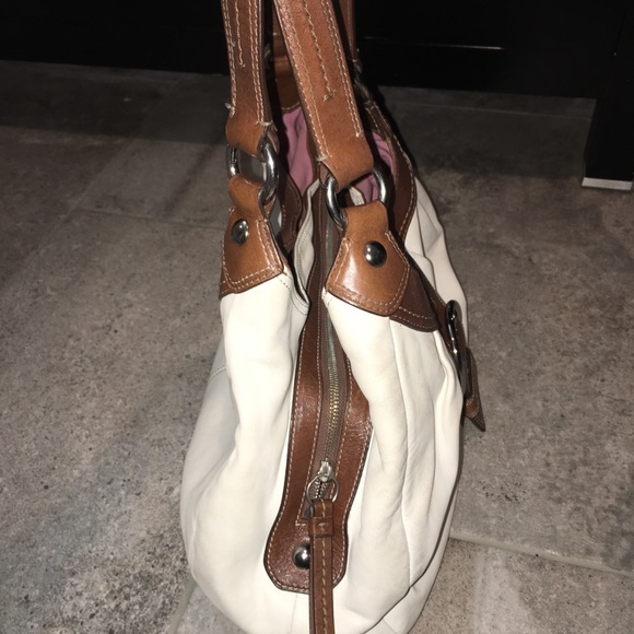 Authentic Coach Handbag - Picture 7 of 7